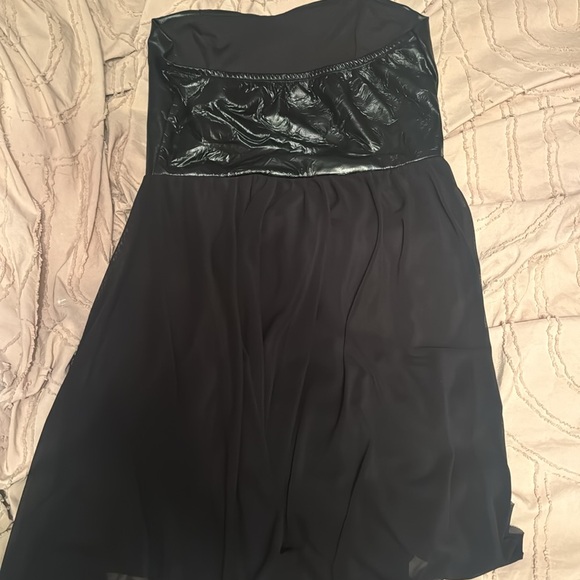 Leather top dress - Picture 4 of 4